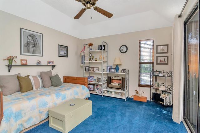 8440 CRANES ROOST, New Port Richey, FL 34654