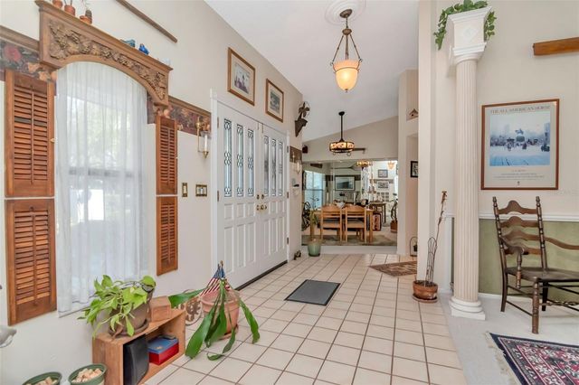 8440 CRANES ROOST, New Port Richey, FL 34654