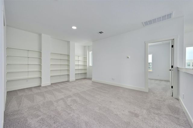 8575 Wellspring LOOP, Round Rock, TX 78665