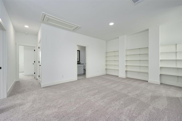 8575 Wellspring LOOP, Round Rock, TX 78665