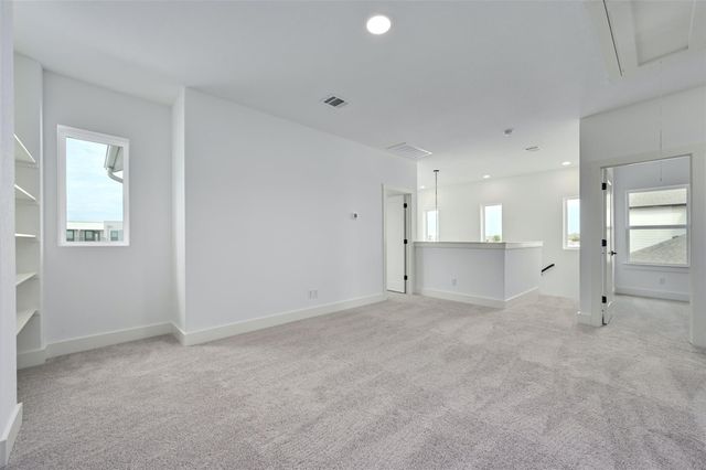 8575 Wellspring LOOP, Round Rock, TX 78665