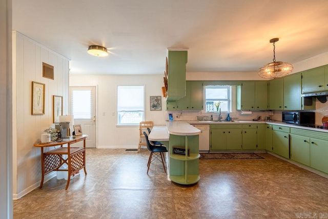 5350 W Heber Springs Road, Quitman, AR 72131