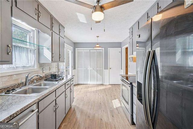 5167 Dekalb Way, Stone Mountain, GA 30087