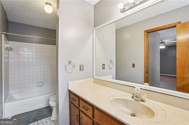 5167 Dekalb Way, Stone Mountain, GA 30087