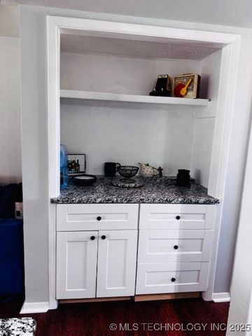 204 Falconhead F, Burneyville, OK 73430