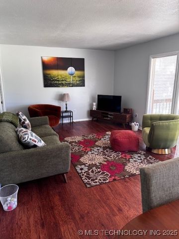 204 Falconhead F, Burneyville, OK 73430