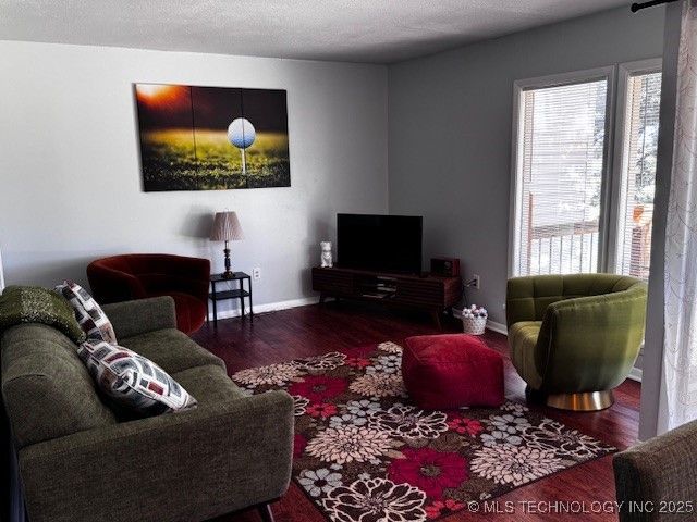 204 Falconhead F, Burneyville, OK 73430