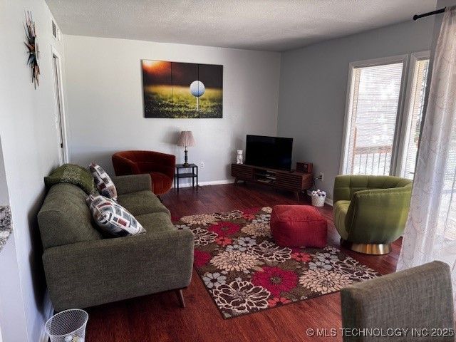 204 Falconhead F, Burneyville, OK 73430