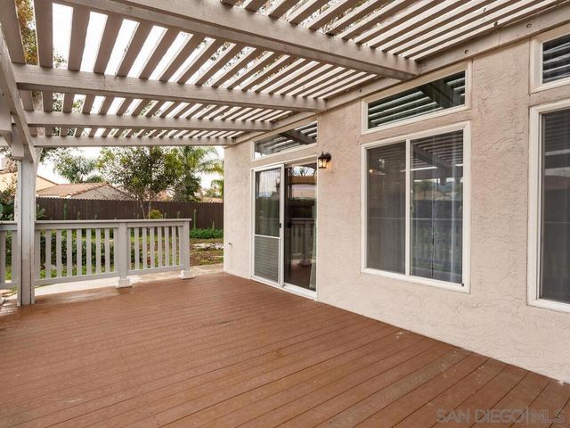 32453 Enriqueta Cir, Temecula, CA 92592