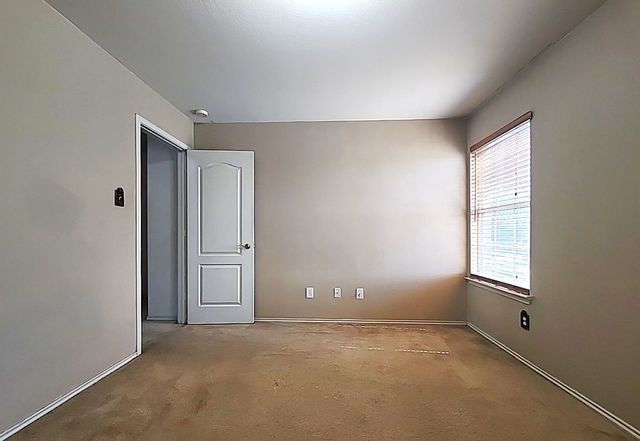 1000 Lake Trail Drive, Little Elm, TX 75068