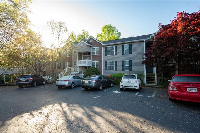 466 Teal Court, Roswell, GA 30076
