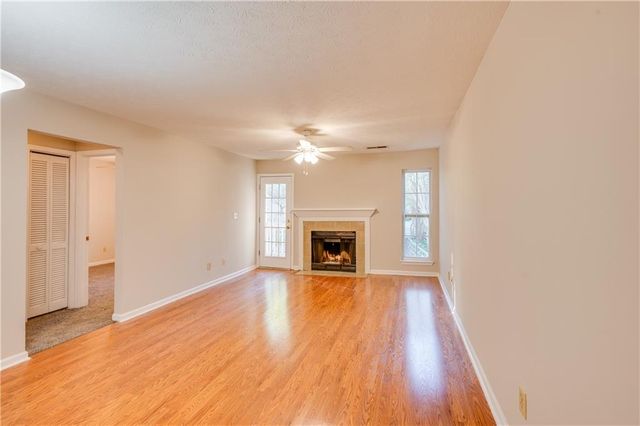 466 Teal Court, Roswell, GA 30076