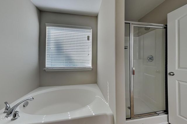 138 Hunterwood Place, Benson, NC 27504