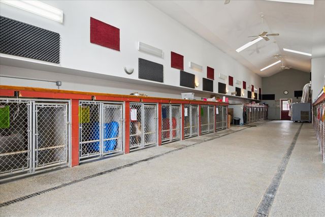 3650 Hogback Road, Fowlerville, MI 48836