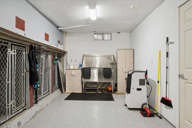 3650 Hogback Road, Fowlerville, MI 48836