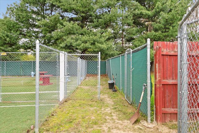 3650 Hogback Road, Fowlerville, MI 48836