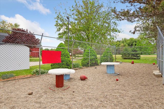 3650 Hogback Road, Fowlerville, MI 48836