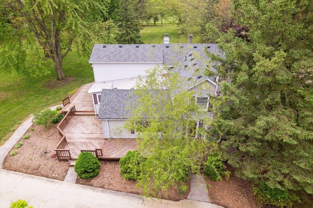 3650 Hogback Road, Fowlerville, MI 48836