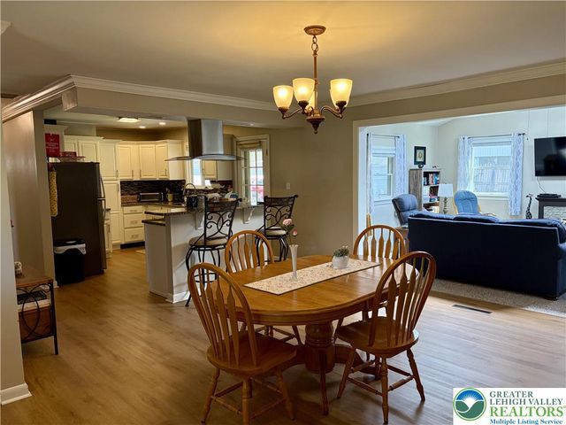 1922 Aripine Avenue, Bethlehem City, PA 18018