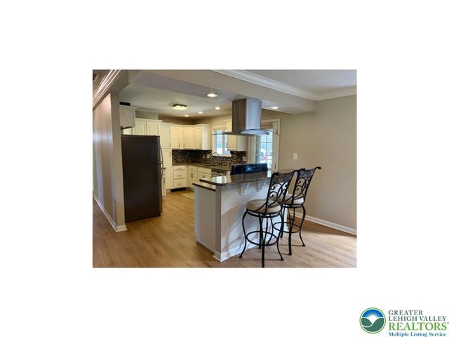 1922 Aripine Avenue, Bethlehem City, PA 18018
