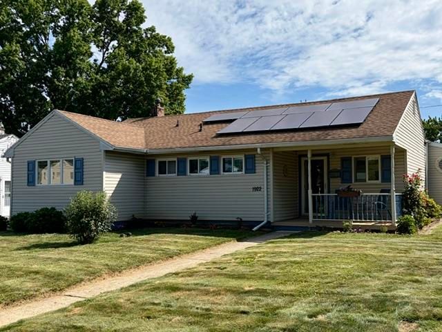 1922 Aripine Avenue, Bethlehem City, PA 18018