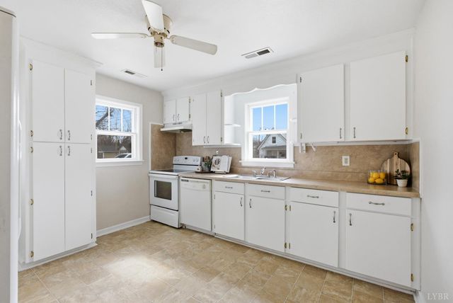 3220 Maryland Avenue, Lynchburg, VA 24501