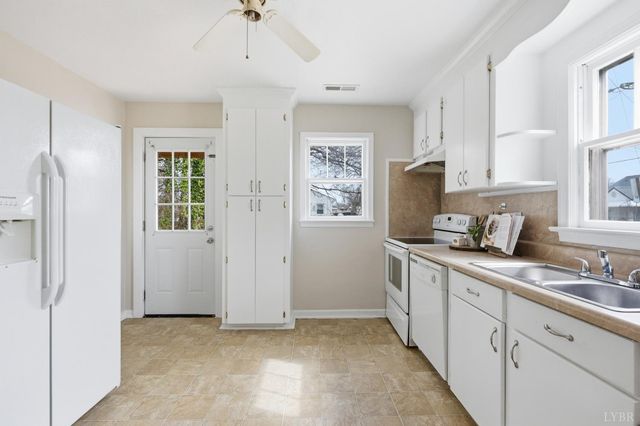 3220 Maryland Avenue, Lynchburg, VA 24501