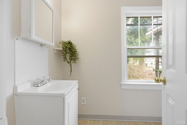 3220 Maryland Avenue, Lynchburg, VA 24501