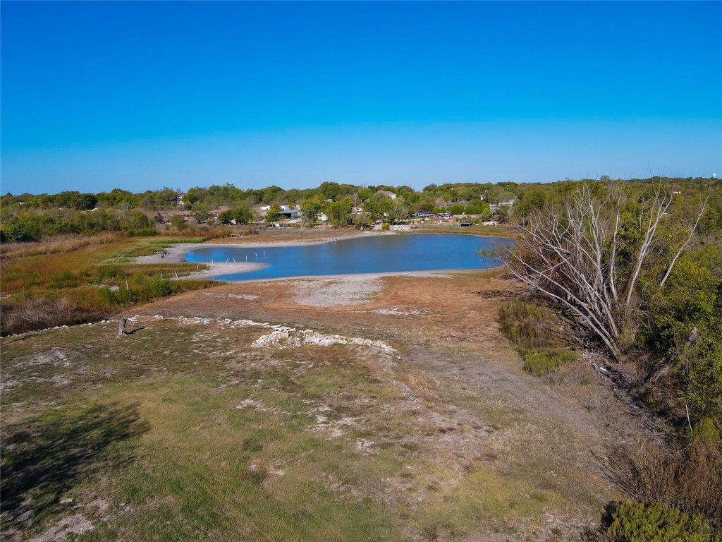 306 Cresthill CSWY, Kyle, TX 78640