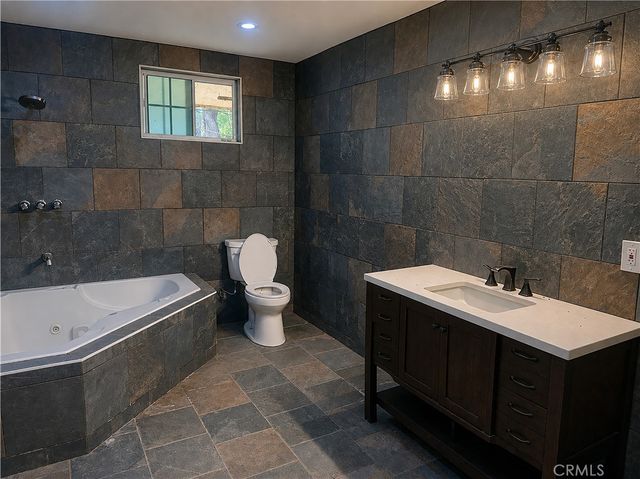 16801 Sendero Del Charro, Riverside, CA 92504