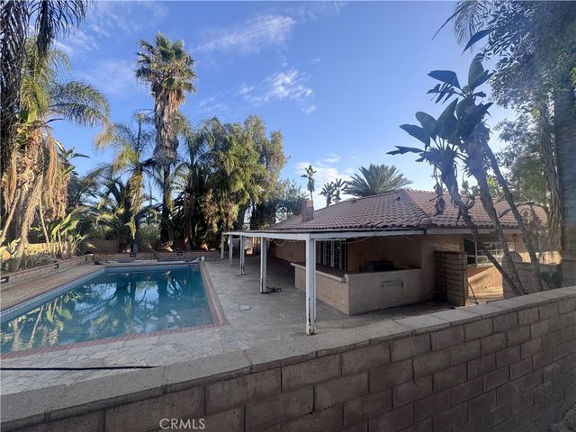 16801 Sendero Del Charro, Riverside, CA 92504