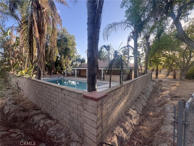 16801 Sendero Del Charro, Riverside, CA 92504