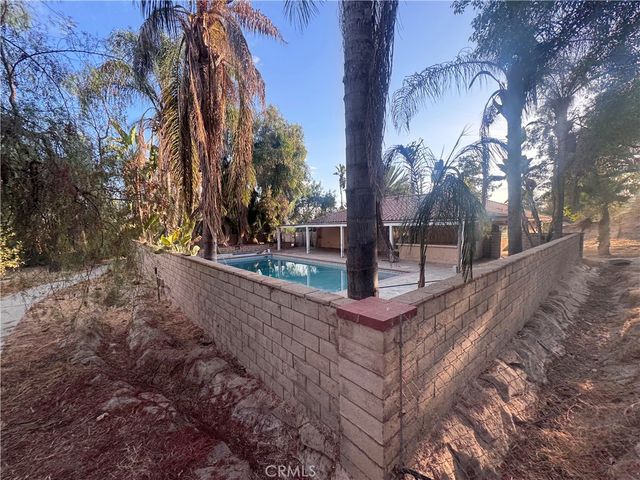 16801 Sendero Del Charro, Riverside, CA 92504