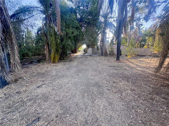 16801 Sendero Del Charro, Riverside, CA 92504