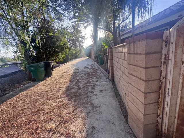 16801 Sendero Del Charro, Riverside, CA 92504