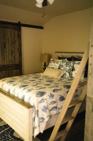 82 Circle Hook, Port O Connor, TX 77982