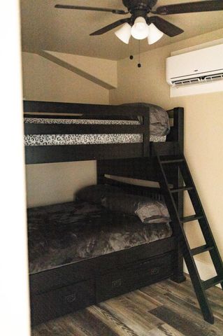 82 Circle Hook, Port O Connor, TX 77982