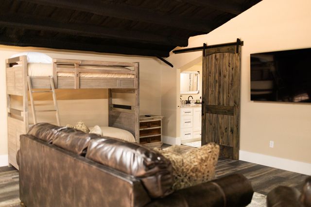 82 Circle Hook, Port O Connor, TX 77982