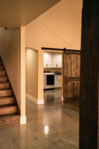 82 Circle Hook, Port O Connor, TX 77982