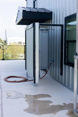 82 Circle Hook, Port O Connor, TX 77982