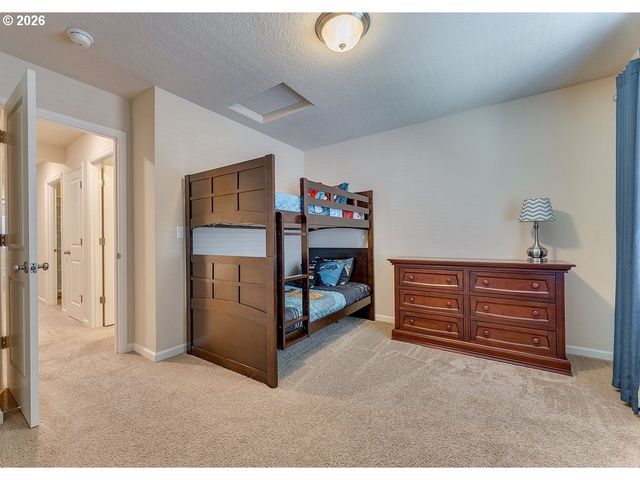 15690 Nw SNOWBUSH Ln, Portland, OR 97229