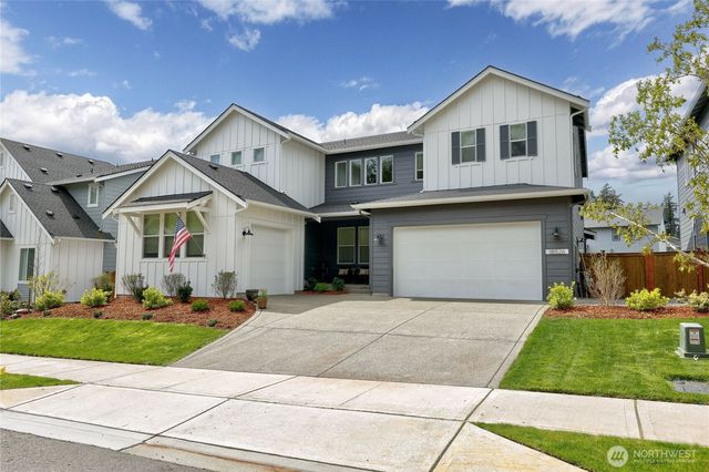 18526 Sawgrass Drive NE, Poulsbo, WA 98370