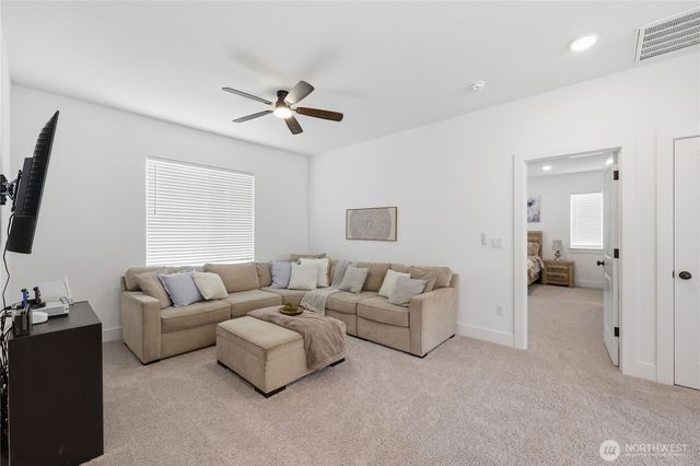 18526 Sawgrass Drive NE, Poulsbo, WA 98370