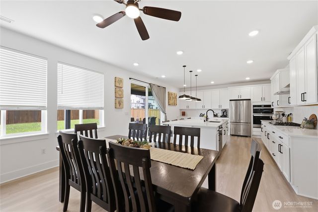 18526 Sawgrass Drive NE, Poulsbo, WA 98370