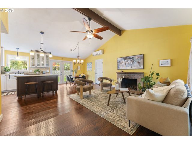 8805 Sw SNOOPY Ct, Portland, OR 97223