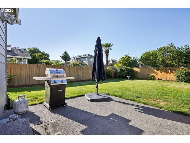 21937 Ne MASON St, Fairview, OR 97024