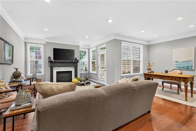 6076 Tennyson Park Way, Peachtree Corners, GA 30092