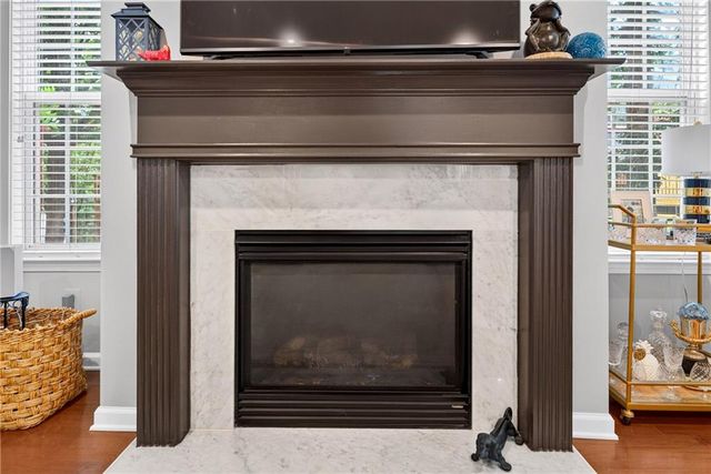 6076 Tennyson Park Way, Peachtree Corners, GA 30092