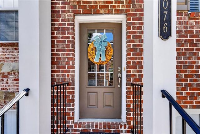 6076 Tennyson Park Way, Peachtree Corners, GA 30092