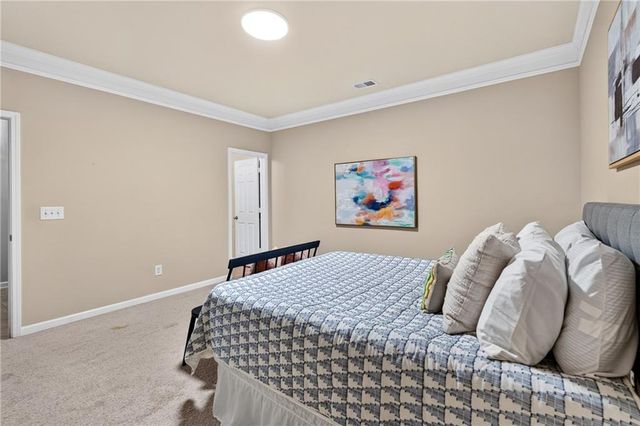 6076 Tennyson Park Way, Peachtree Corners, GA 30092